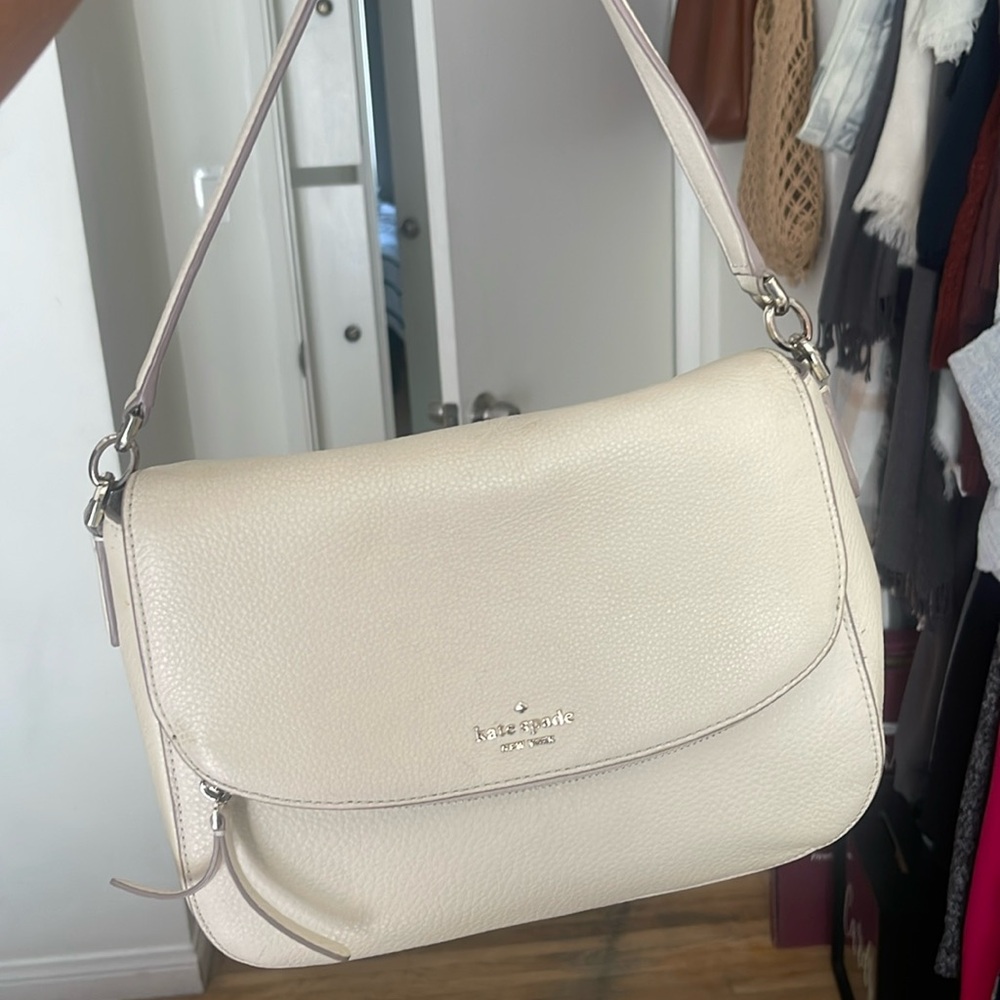 Kate Spade purse; minimal use; great condition